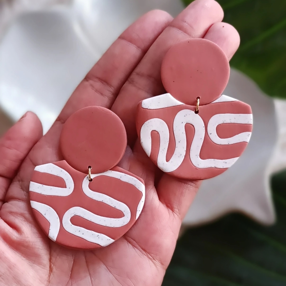 Queen Mama Co. Earrings